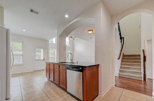 11 Sagamore Ridge Place, Spring, TX 77389