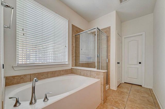 11 Sagamore Ridge Place, Spring, TX 77389