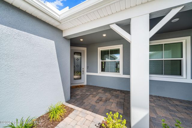 8837 Splashing Drive, Melbourne, FL 32940