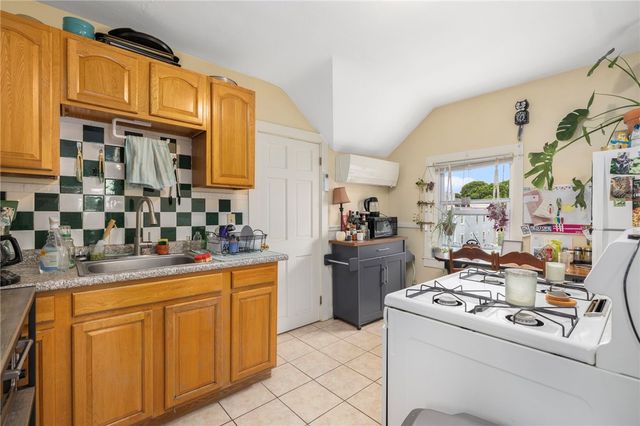 56 Barton Street, Providence, RI 02909