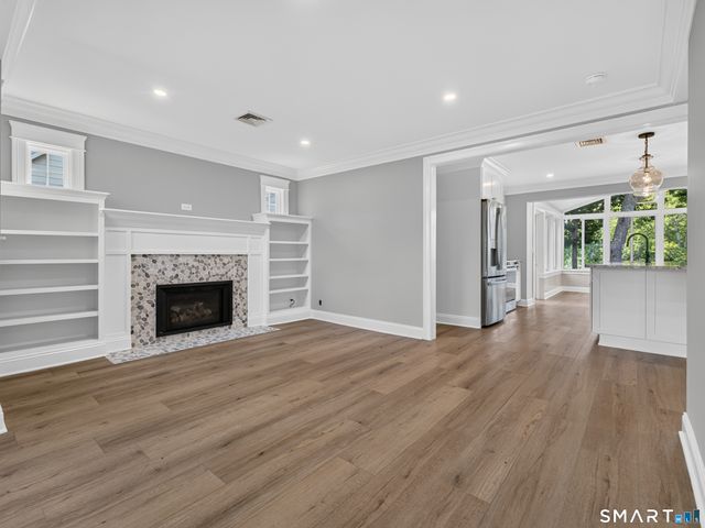 37 Woodland Drive, Old Saybrook, CT 06475