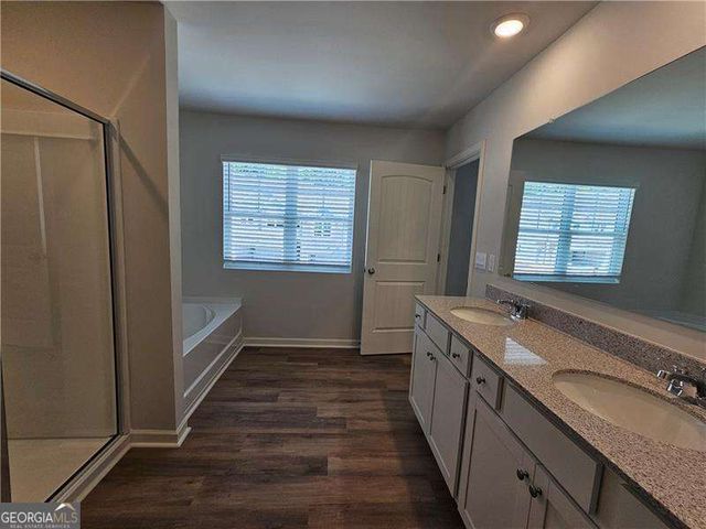27 Berryville Dr, Dawsonville, GA 30534