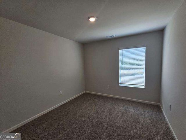 27 Berryville Dr, Dawsonville, GA 30534