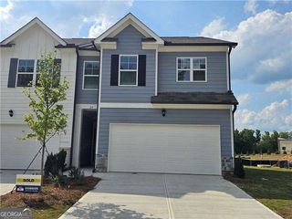 27 Berryville Dr, Dawsonville, GA 30534