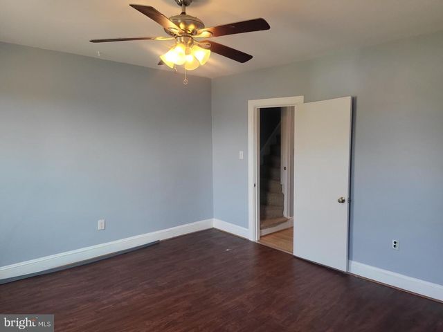830 COLUMBUS RD, Burlington, NJ 08016