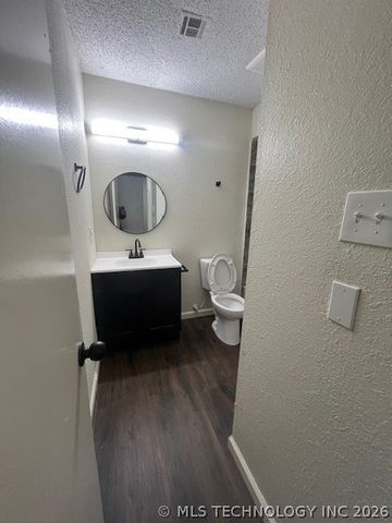 1935 Southwest Boulevard, Tulsa, OK 74107