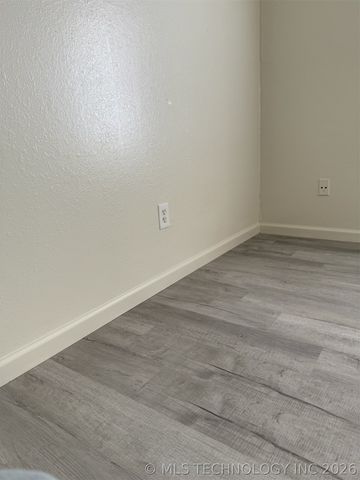 1935 Southwest Boulevard, Tulsa, OK 74107