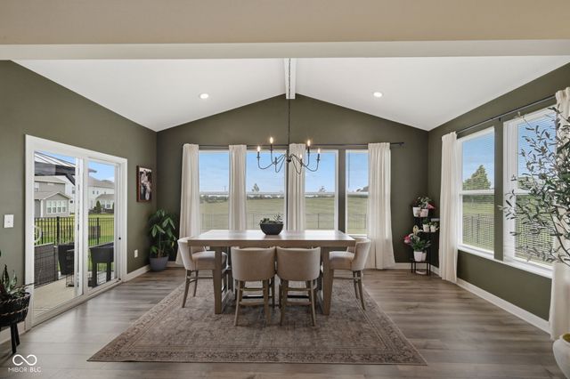4956 S Canton Circle, New Palestine, IN 46163