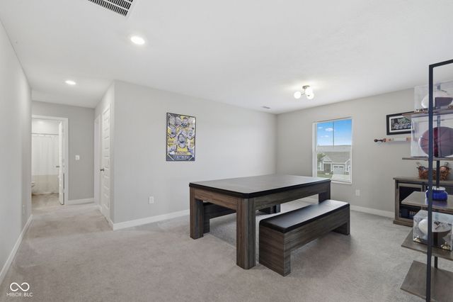 4956 S Canton Circle, New Palestine, IN 46163