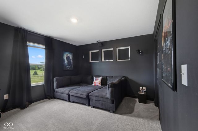 4956 S Canton Circle, New Palestine, IN 46163