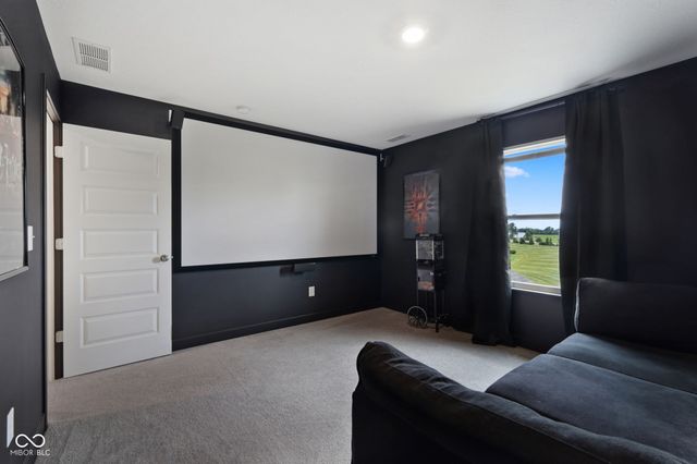 4956 S Canton Circle, New Palestine, IN 46163