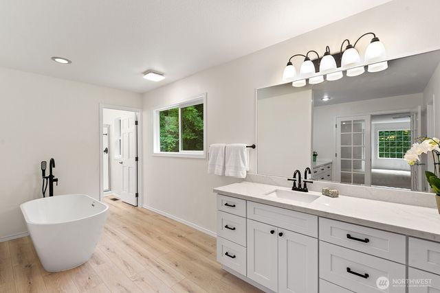 14029 232nd Avenue SE, Issaquah, WA 98027