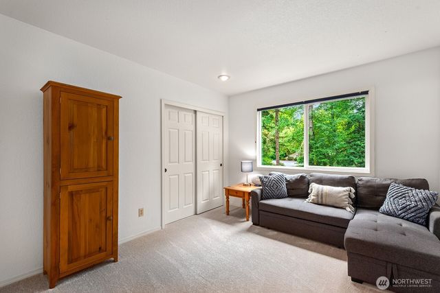 14029 232nd Avenue SE, Issaquah, WA 98027