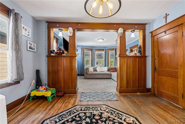 20 Beaumaris Place, Buffalo, NY 14207