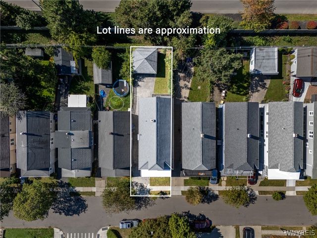 20 Beaumaris Place, Buffalo, NY 14207