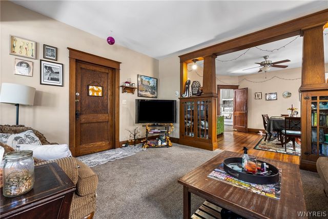 20 Beaumaris Place, Buffalo, NY 14207