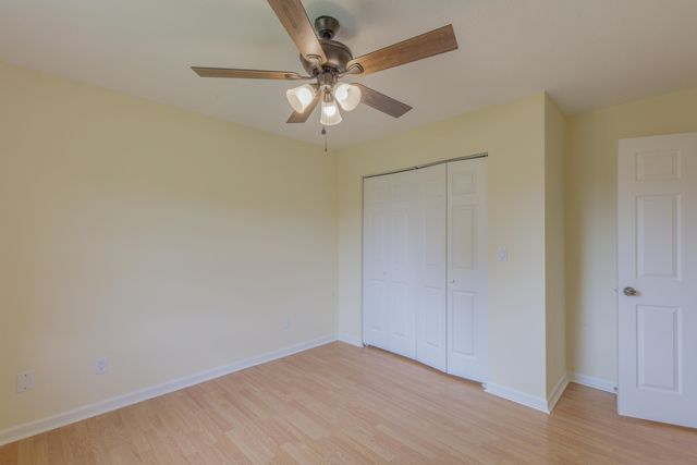 836 S Valleywood Circle, Hixson, TN 37343