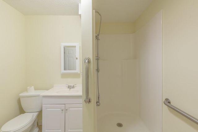 836 S Valleywood Circle, Hixson, TN 37343