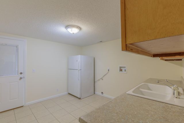 836 S Valleywood Circle, Hixson, TN 37343