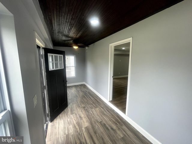 4905 MIDWOOD AVE, Baltimore, MD 21212