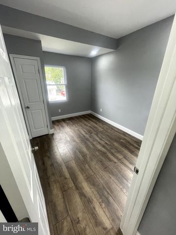 4905 MIDWOOD AVE, Baltimore, MD 21212
