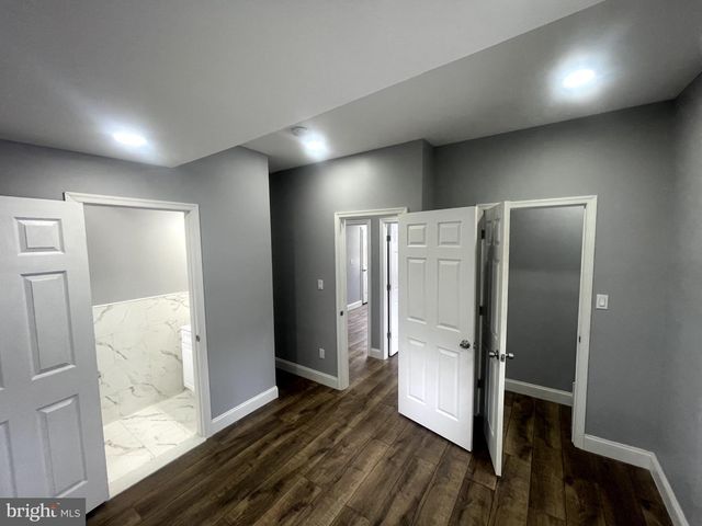 4905 MIDWOOD AVE, Baltimore, MD 21212
