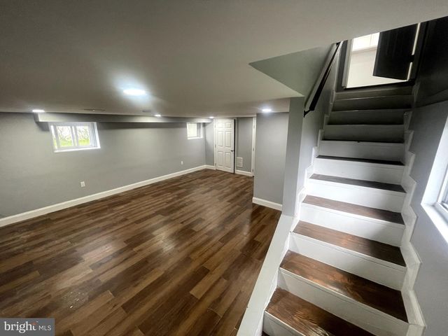 4905 MIDWOOD AVE, Baltimore, MD 21212