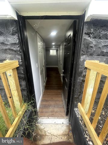 4905 MIDWOOD AVE, Baltimore, MD 21212