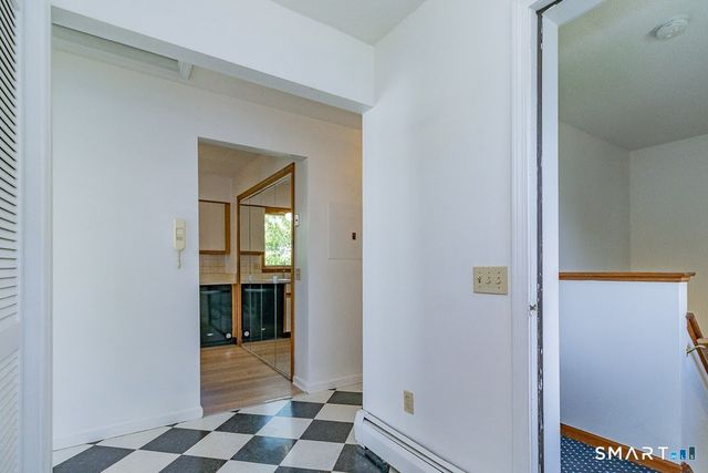 29 Millbrook Court 29, Newington, CT 06111