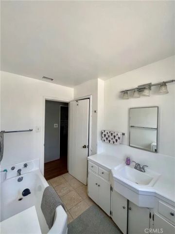 17259 Miller, Fontana, CA 92336