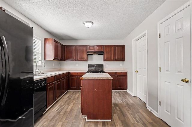2020 Sweet Bay Drive, Villa Rica, GA 30180