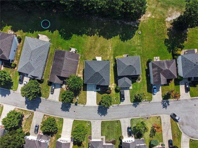 2020 Sweet Bay Drive, Villa Rica, GA 30180