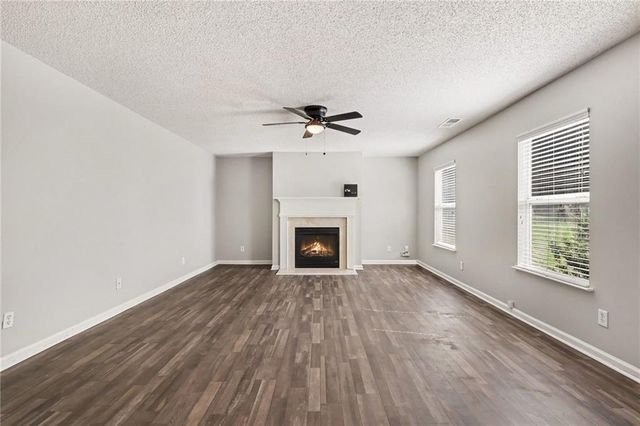 2020 Sweet Bay Drive, Villa Rica, GA 30180