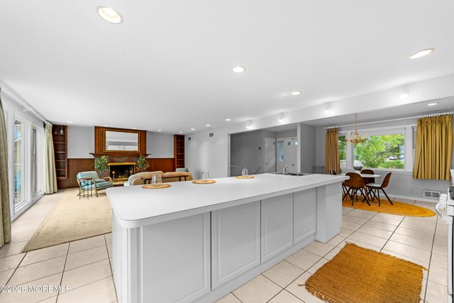 14 Harbor View Drive, Atlantic Highlands, NJ 07716