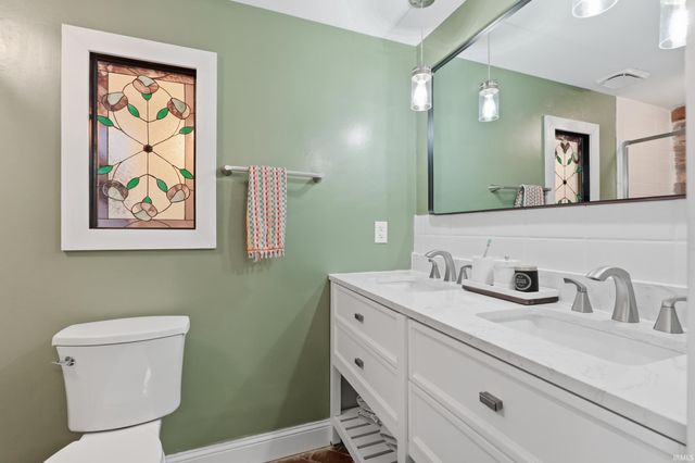 2970 W Park Drive, Huntington, IN 46750