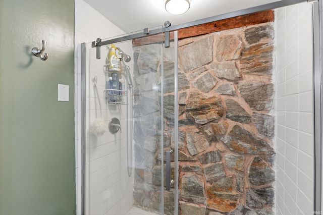 2970 W Park Drive, Huntington, IN 46750