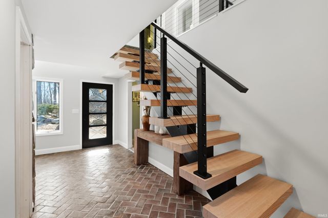 2970 W Park Drive, Huntington, IN 46750