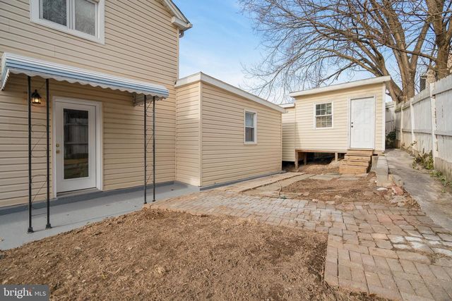 104 RIDGE AVE, Baltimore, MD 21227