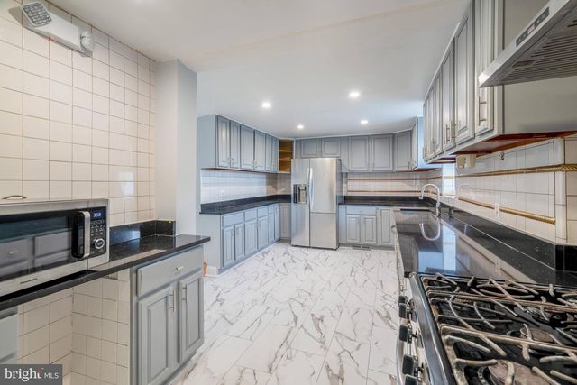 104 RIDGE AVE, Baltimore, MD 21227