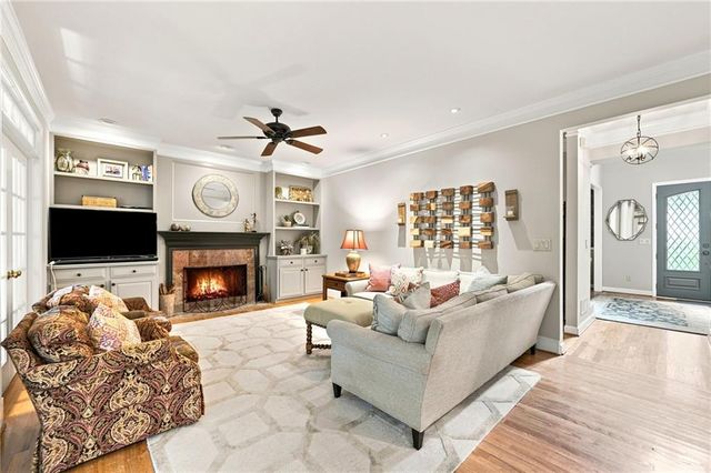 4865 Parkland Trail NE, Roswell, GA 30075
