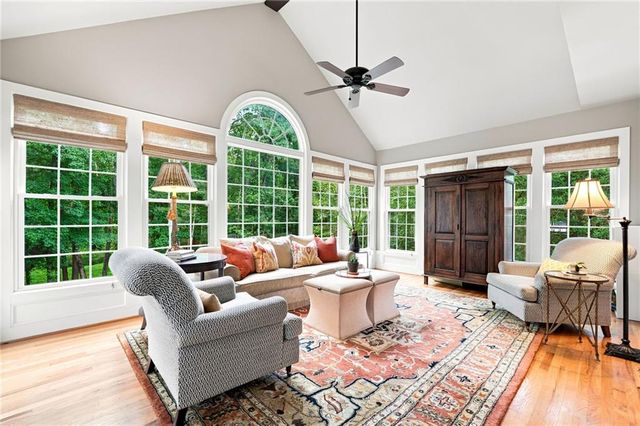 4865 Parkland Trail NE, Roswell, GA 30075