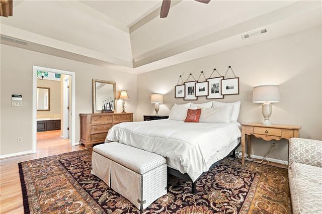 4865 Parkland Trail NE, Roswell, GA 30075