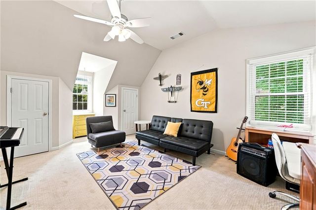 4865 Parkland Trail NE, Roswell, GA 30075