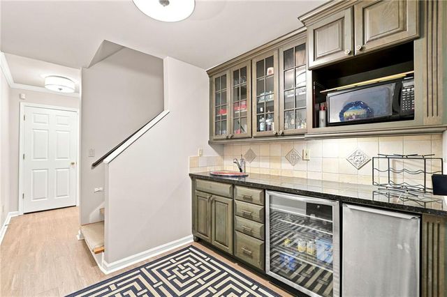 4865 Parkland Trail NE, Roswell, GA 30075