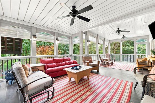 4865 Parkland Trail NE, Roswell, GA 30075
