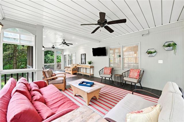 4865 Parkland Trail NE, Roswell, GA 30075
