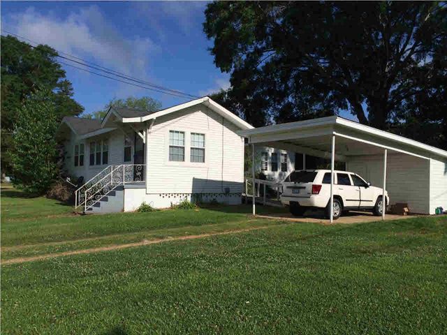 305 NW 3rd Avenue, Magee, MS 39111
