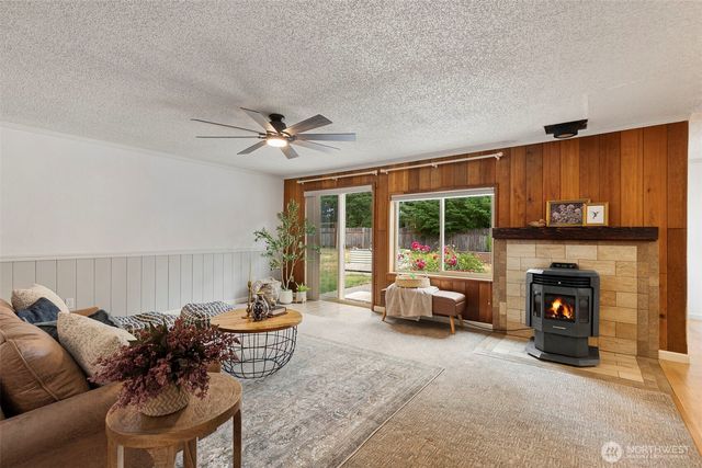 15420 Sidney Road SW, Port Orchard, WA 98367