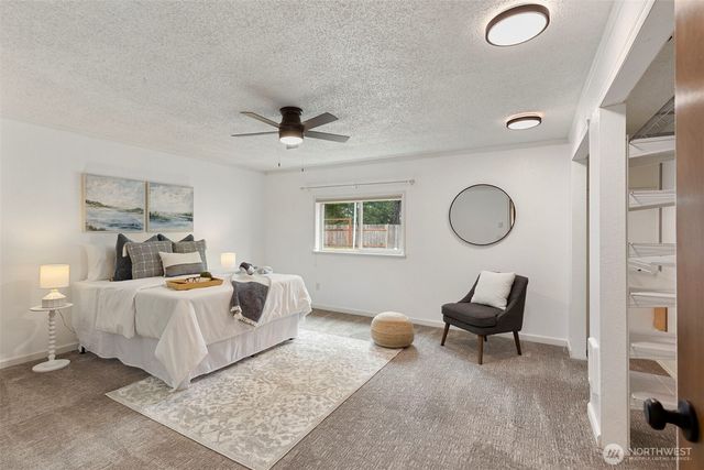 15420 Sidney Road SW, Port Orchard, WA 98367