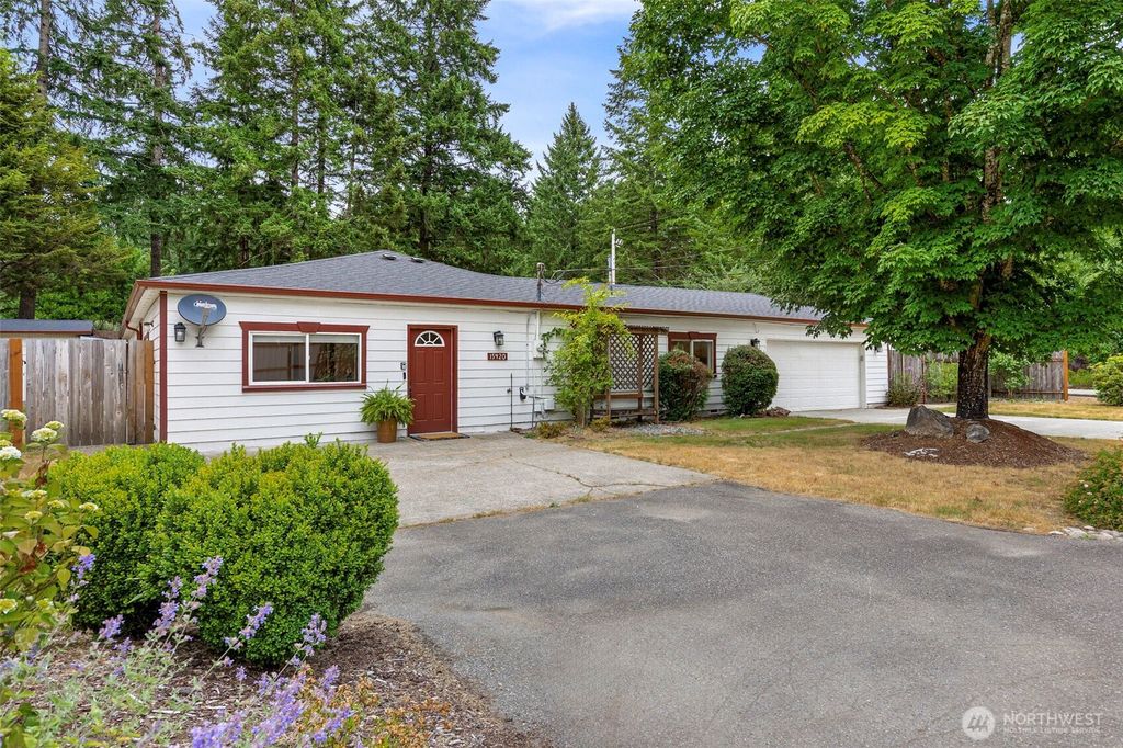 15420 Sidney Road SW, Port Orchard, WA 98367